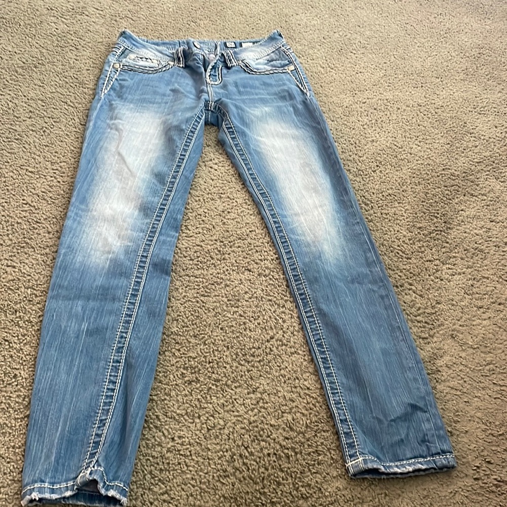 Miss me light wash low rise  skinny jeans size 26